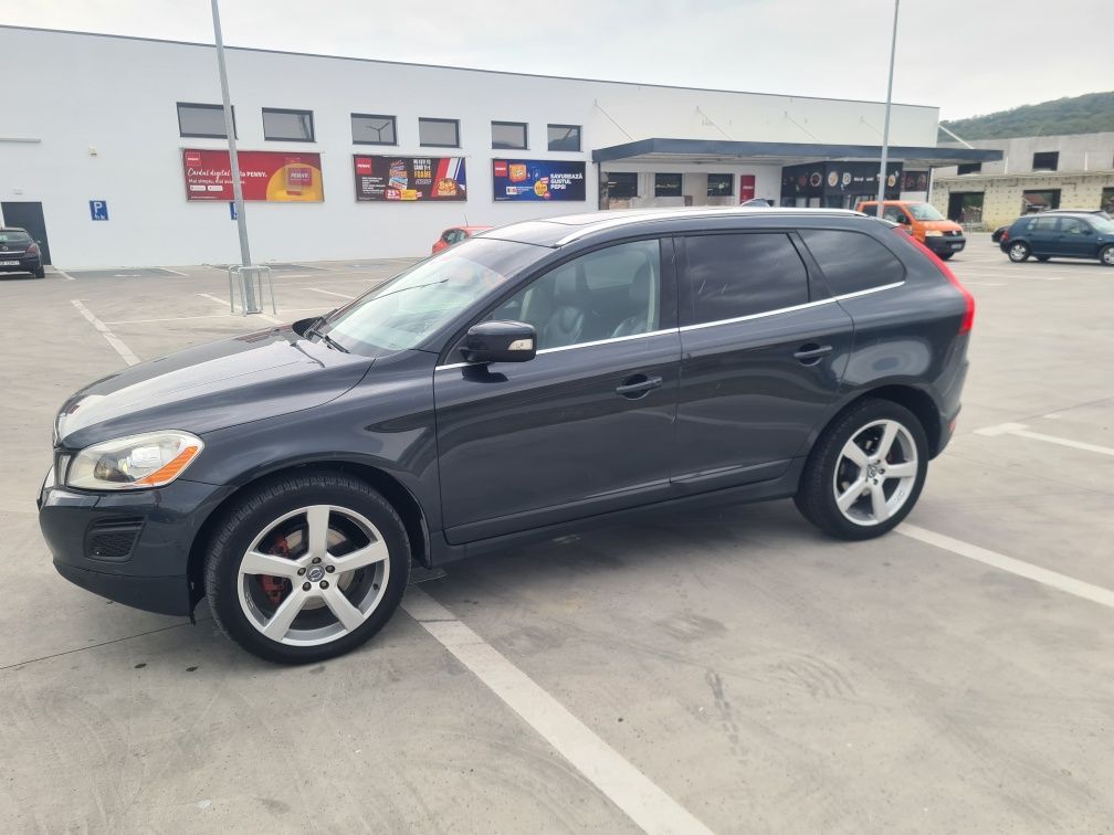 Volvo xc60 2.4 D5 2012 înmatriculat