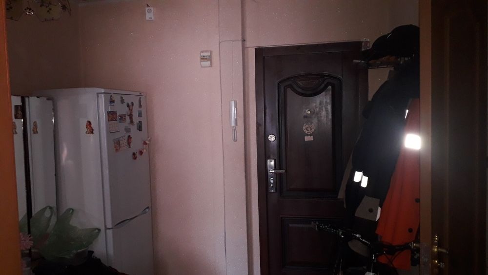 Продаю срочно 3-х комнатную квартиру