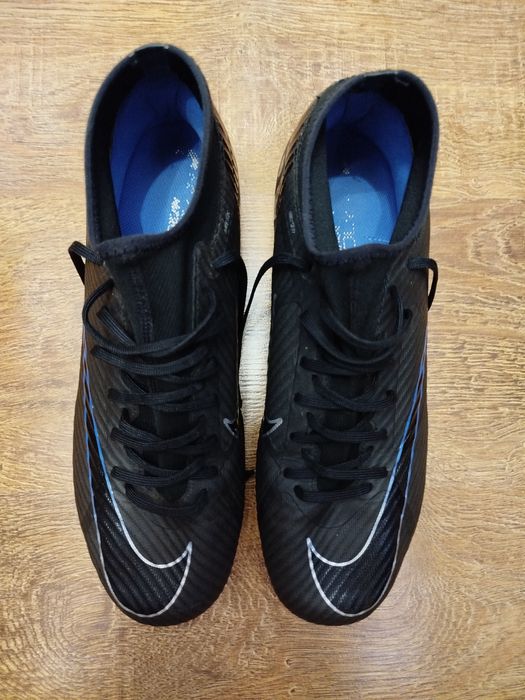 Бутонки Nike mercurial