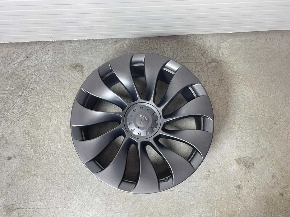 Комплект джанти 21" за TESLA Y