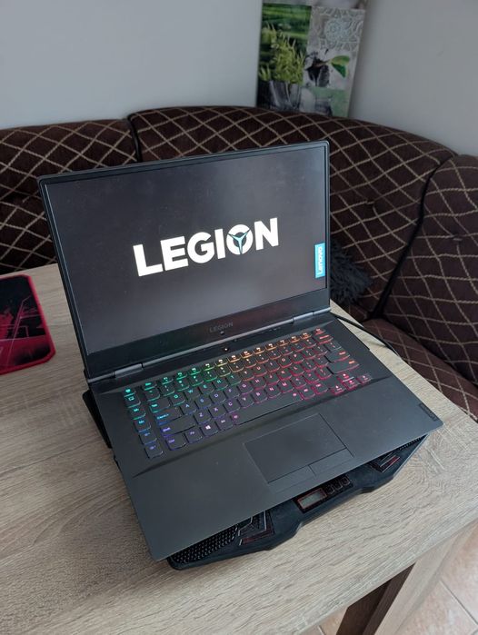 Lenovo Legion Y740 RTX 2060,  i7-9750H 16gb ram