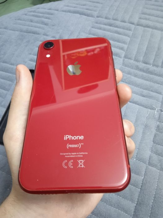 Продам Iphone XR срочно