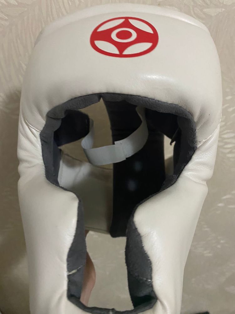 Шлем киокушинкай для каратэ