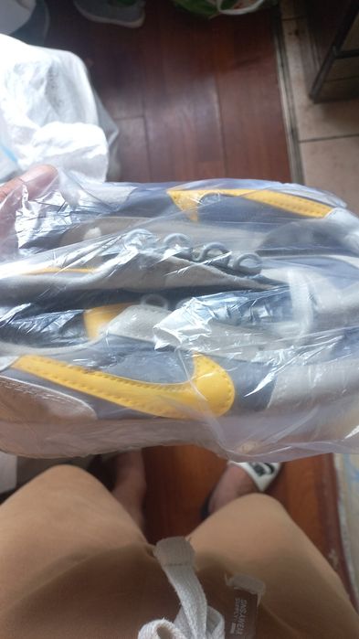 Adidași Nike Noi Diferite Modele