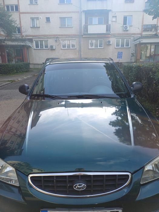 Hyundai Accent 1,5 crdi 2002