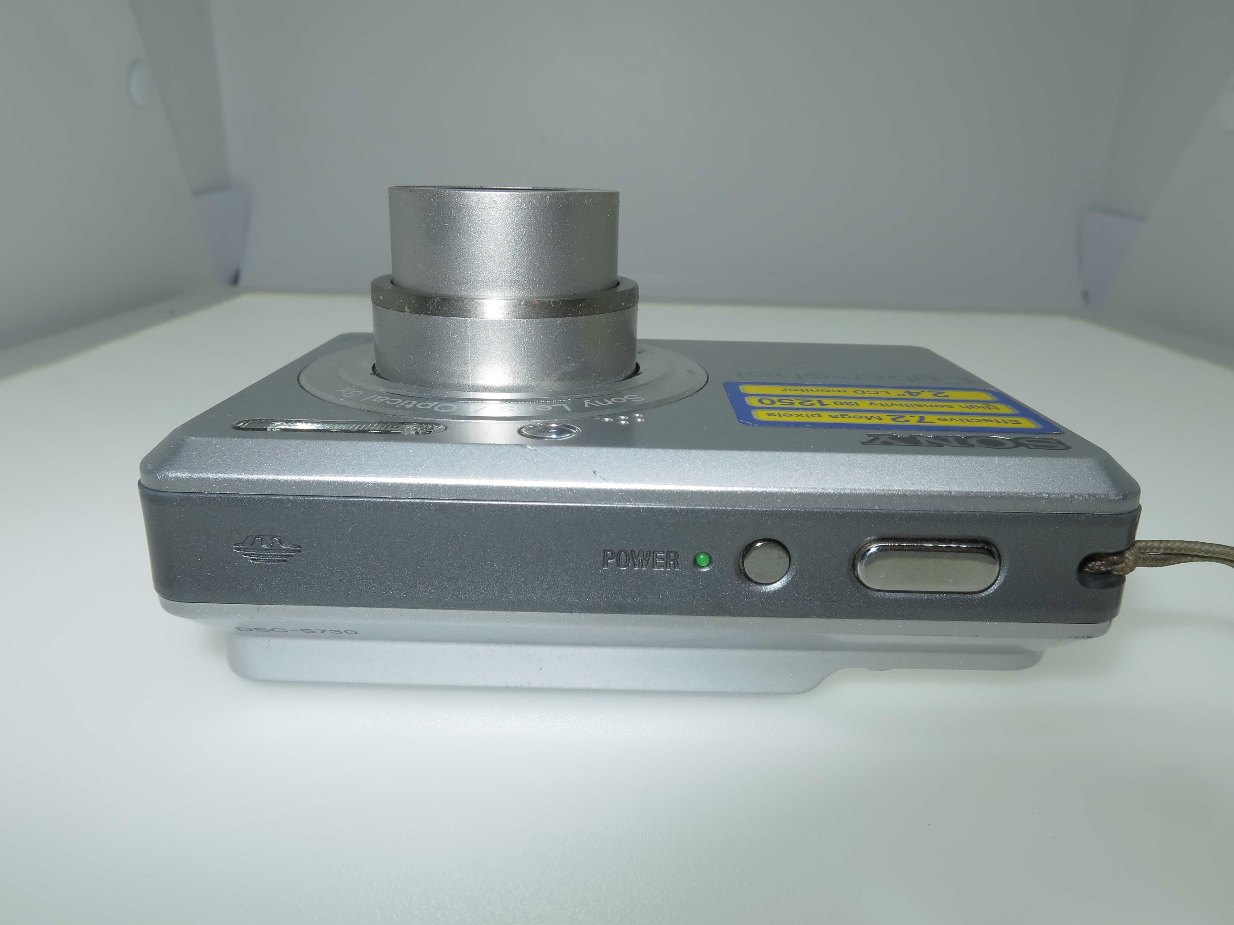 Sony S730 ултра компактен фотоапарат камера работи перфектно