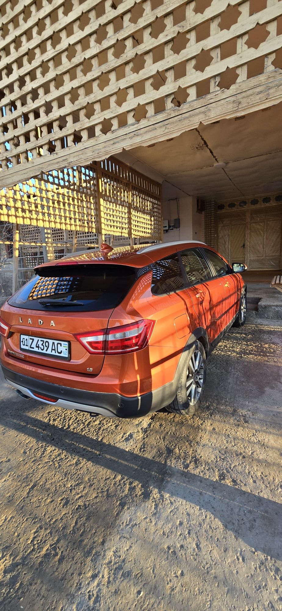 Lada vesta sw cross