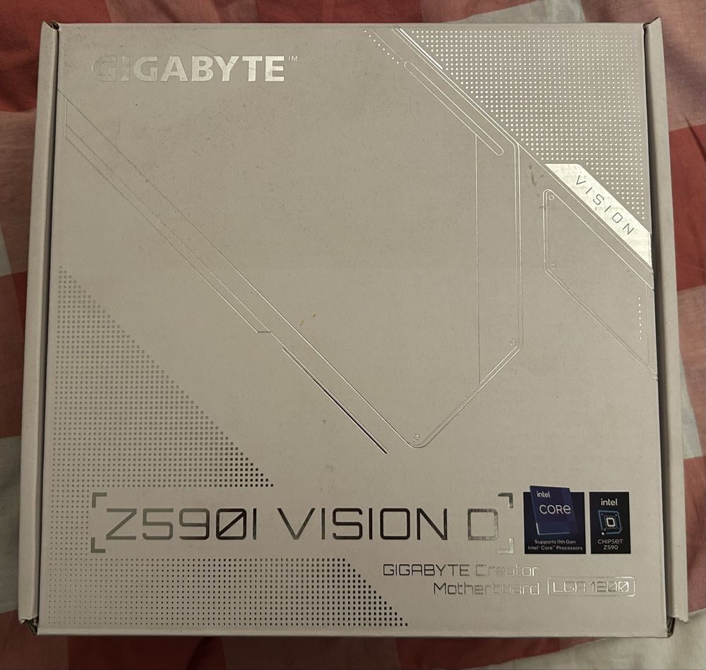 Placa de baza Gigabyte z590i Vision D