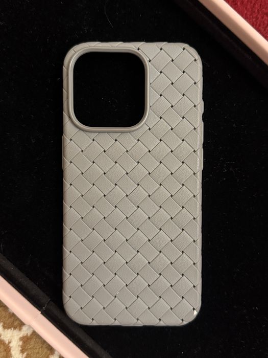 Чехлы на 15 про в хорошем качестве