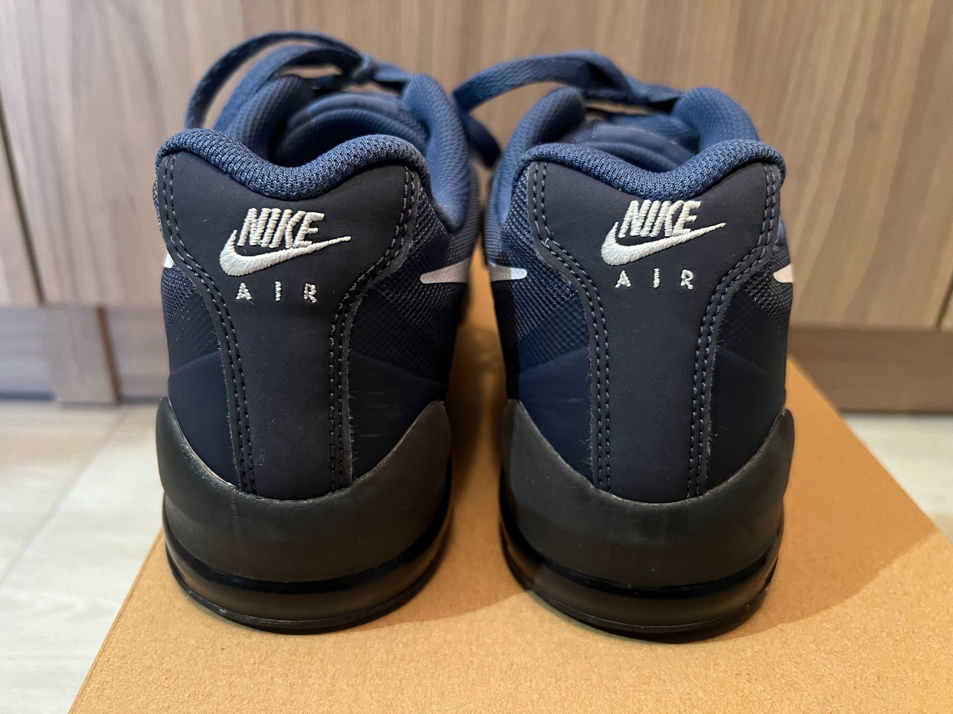 nike AIR MAX INVIGOR мъжки маратонки номер 41