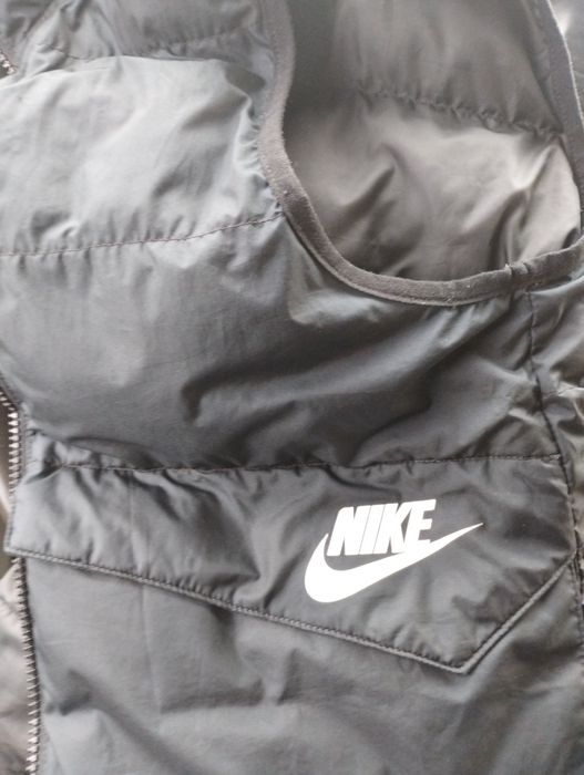 Елек nike оригинален