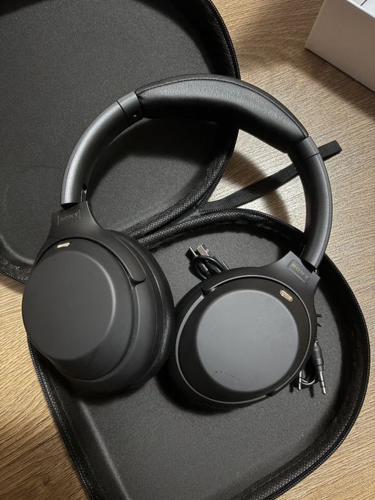 SONY WH-1000XM4 слушалки НОВИ без забележка