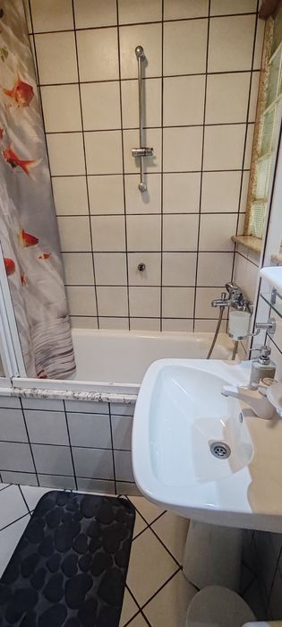 Дава се под наем Тристаен апартамент в София, Докторски паметник - 95 кв.м за 714 € - Снимка #13