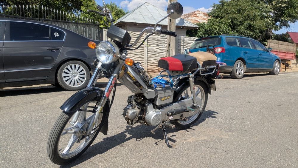 Motoscuter First Bike
