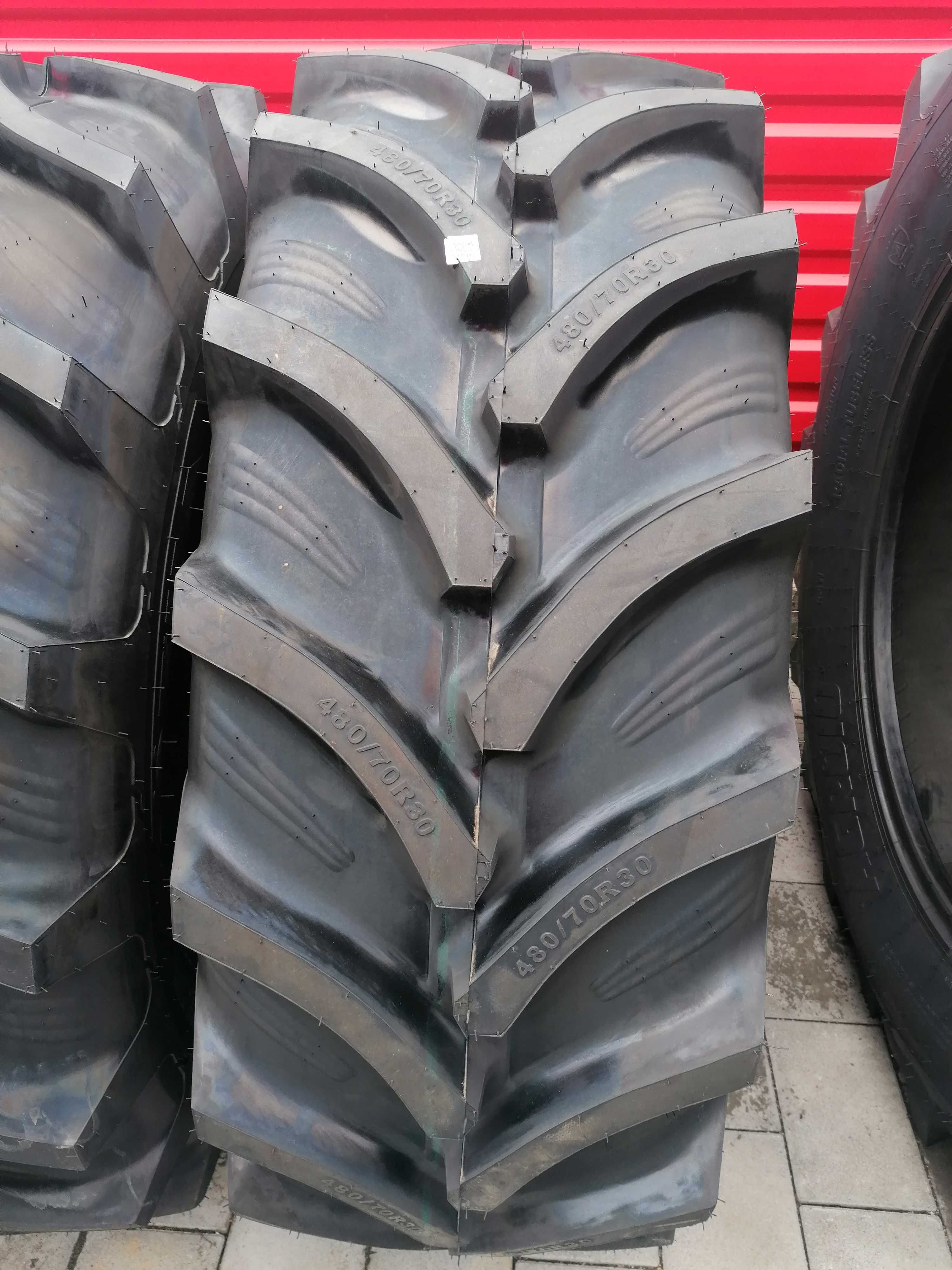 Anvelopa agricola Ozka, 480/70 R30 Radial pe Sarma