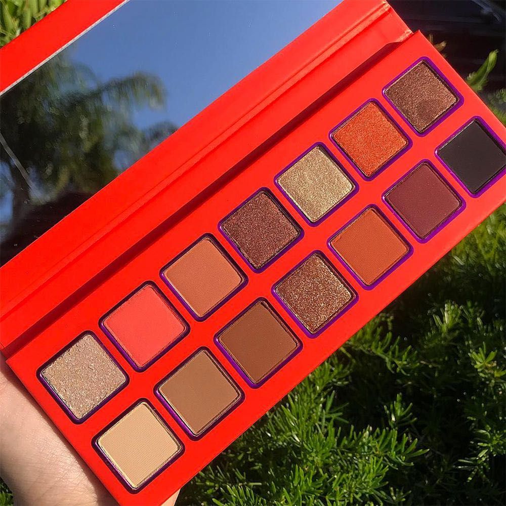 Kylie Cosmetics Summer палитра сенки