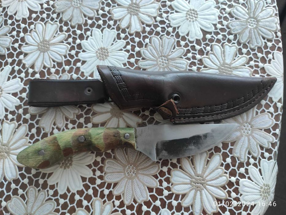 Ръчно правен нож с кания