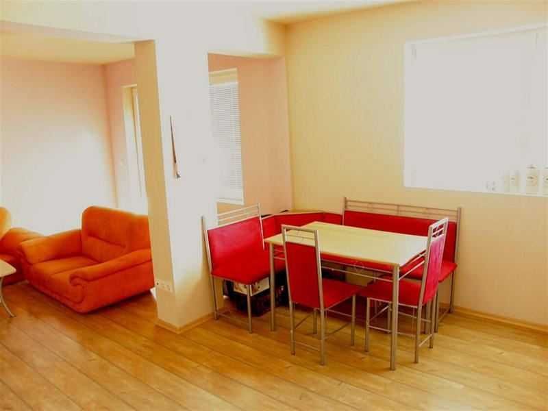 Продава се Двустаен апартамент в София, Иван Вазов - 60 кв.м за 2134 €/кв.м - Снимка #1