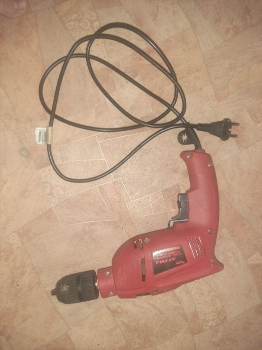 Продам дрель в хорошем состоянии