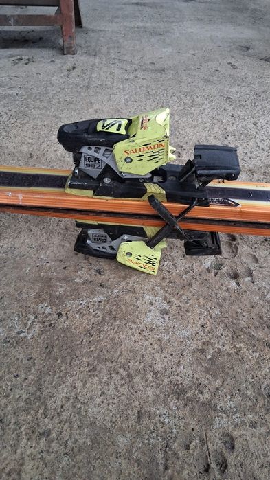 Ski alpin Salomon equipe drive 997