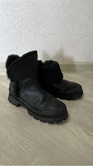 Все из чистой кожи. Качественная обувь..