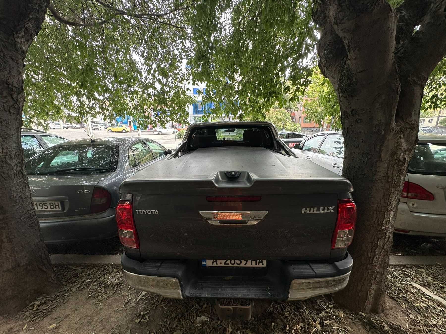 Капак Sport Cover II + Roll Bar за Toyota Hilux