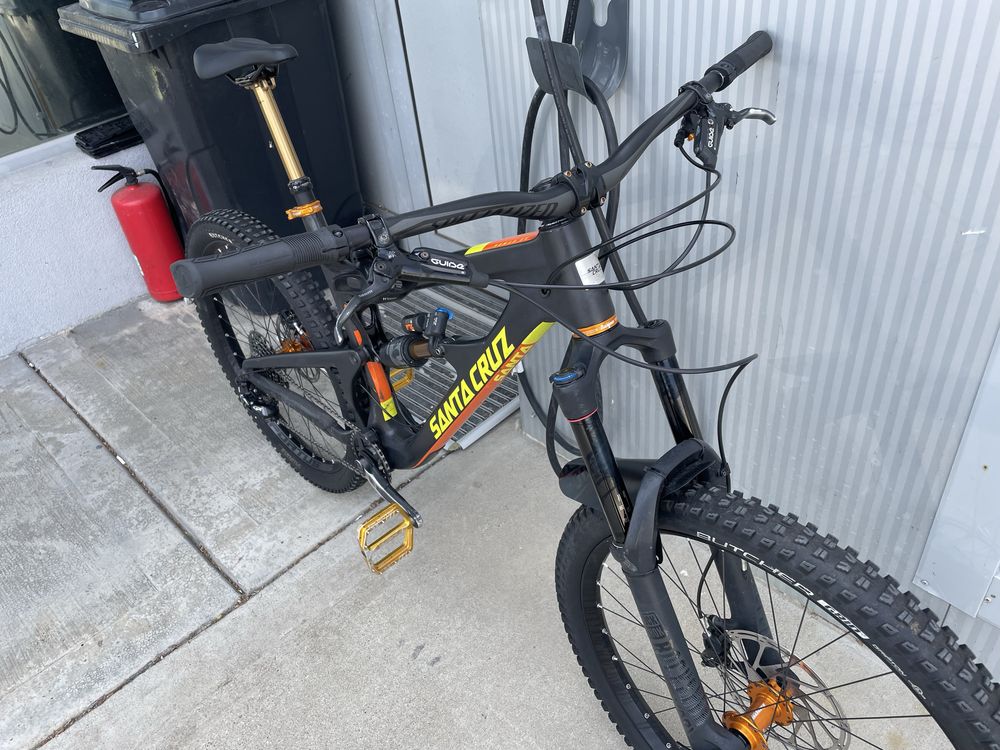 Santa Cruz Nomad CC