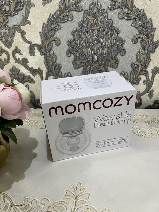 Продаю Молокоотсос Momcozy S 9 pro электрический+большой набор бонусов