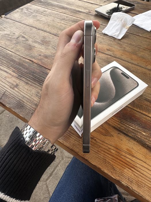 Iphone 15 pro 256gbt