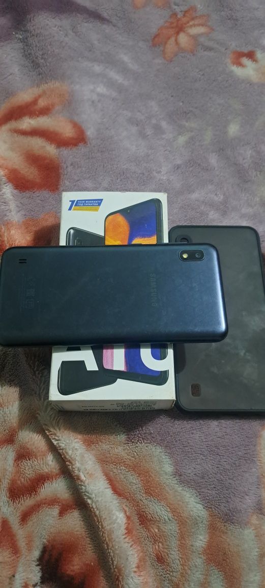 Galaxy samsung a10 sotiladi