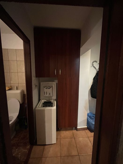 Mobila bucatarie, living si biblioteca