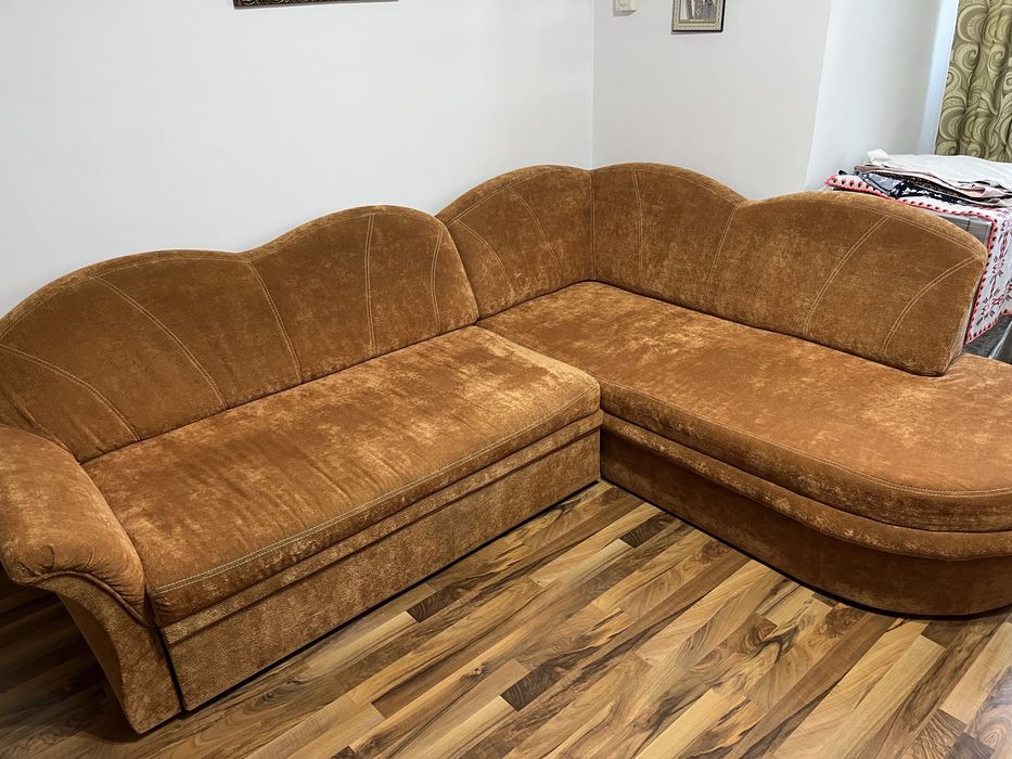 Coltar extensibil cu lada