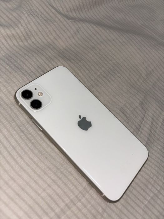 IPhone 11 за 100к, можно обсудить