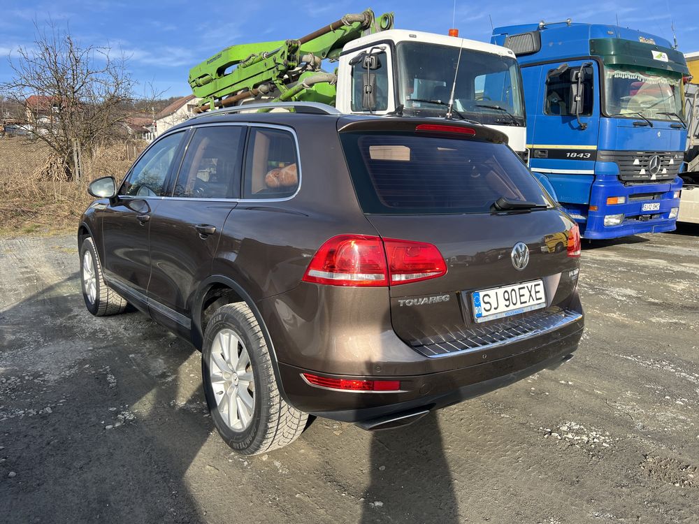 VW Touareg V6 2012