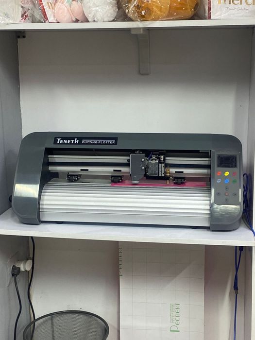 Режущий плоттер