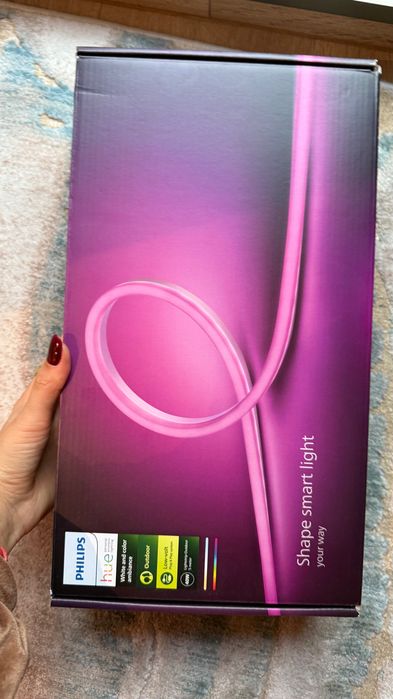 Banda LED RGBW pentru exterior Philips Hue