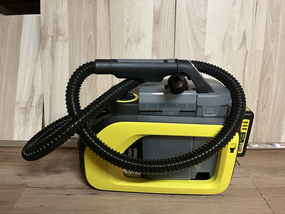 Karcher aspirator injectie-extractie  SE 3-18 Batery Set