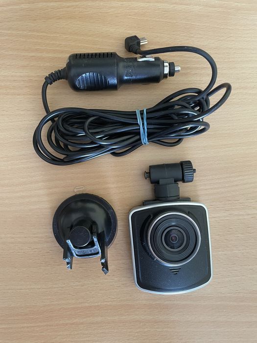 Видеорегистратор Whistler DVR D13VR
