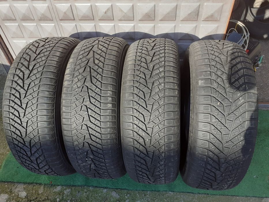 265/65/17,yokahama,8-9mm,dot 4216