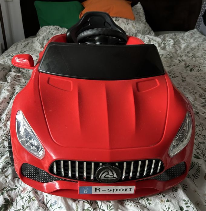 Masinuta electrica r sport