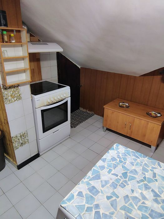 Ателие,таван под наем