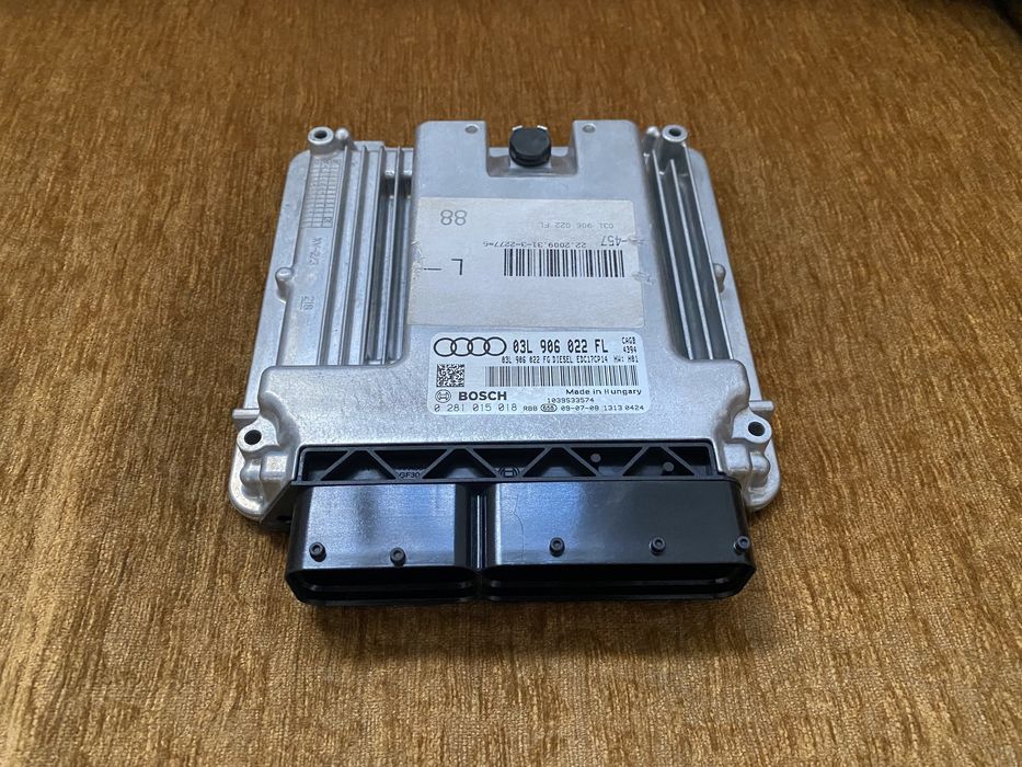 Ecu / Calculator motor Audi A6 C6 2.0TDI : 03L906022FL