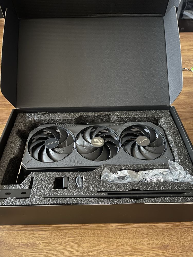 Gigabyte Rtx 5090 Gaming Oc 32GB GDDR7X Видеокарта