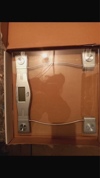 Продам напольные весы