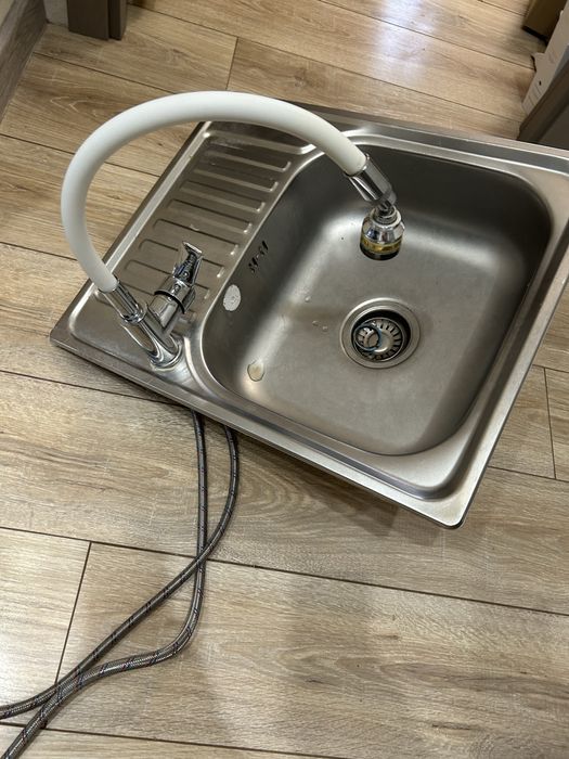 Раковина в комплекте