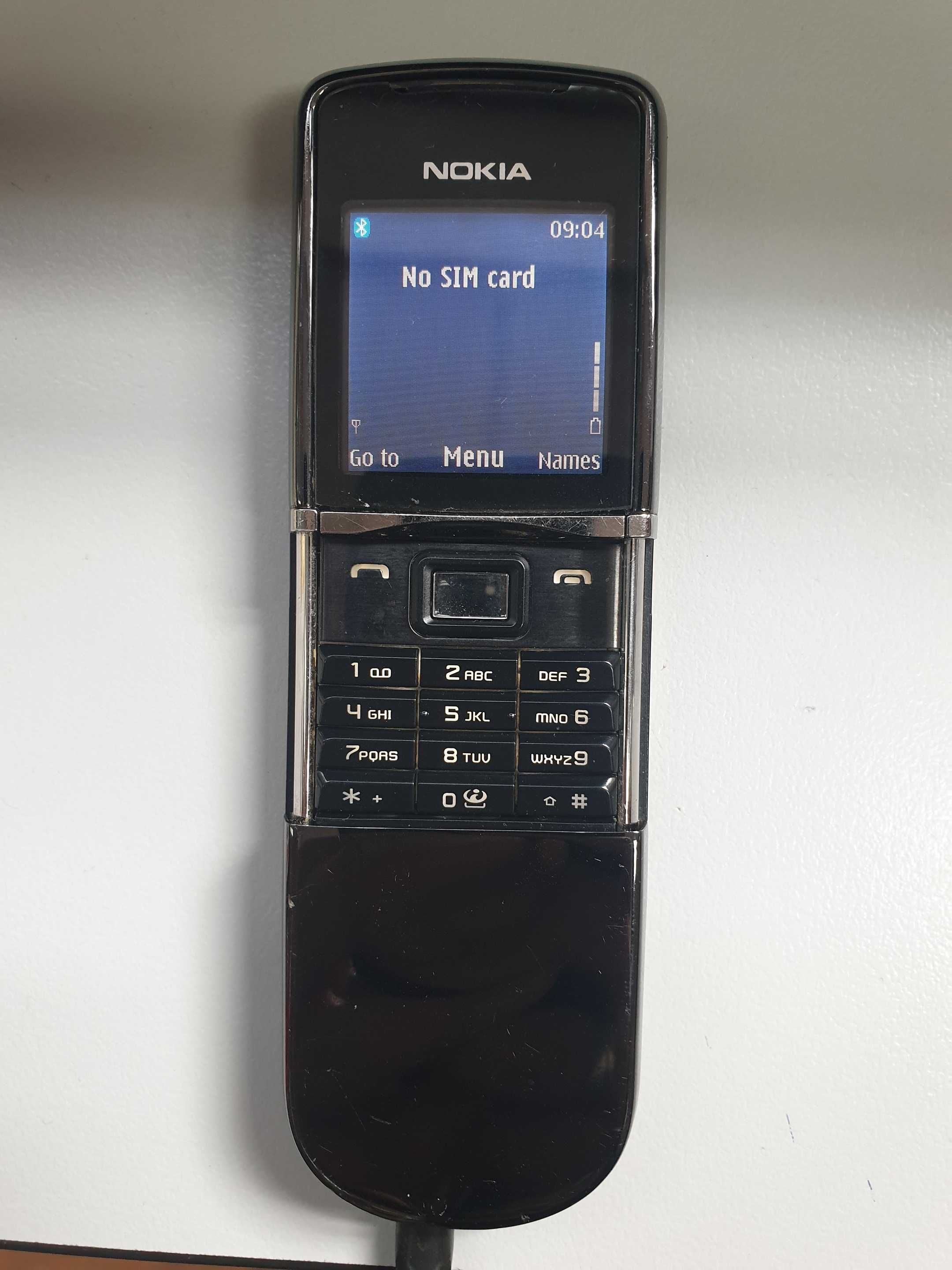 Продавам Nokia 8800