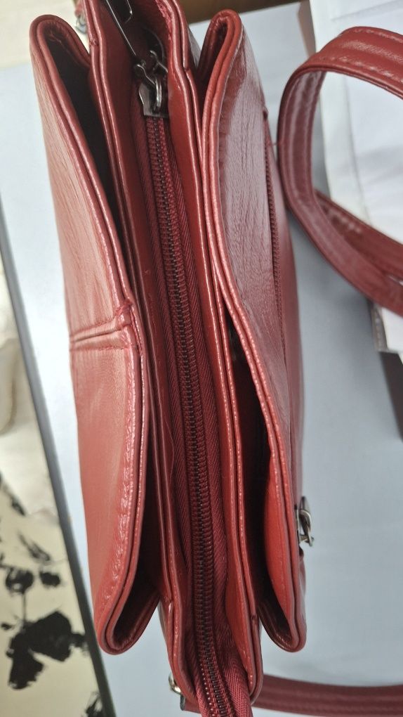 Продам сумку женскую