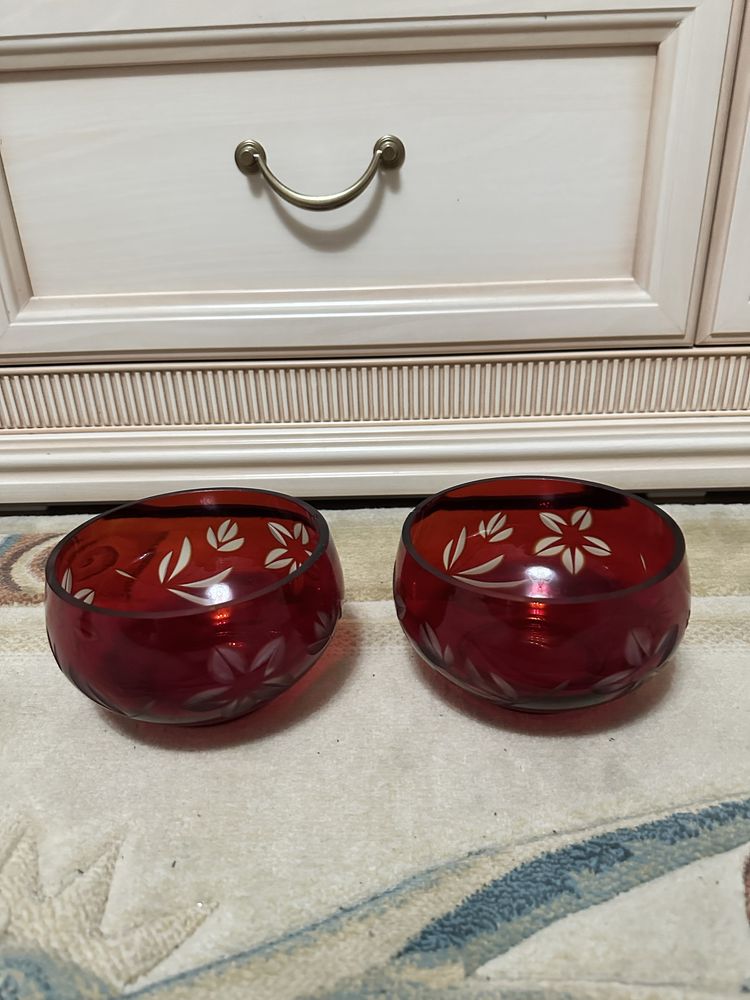 Вазы-конфетницы Чехия 3500
