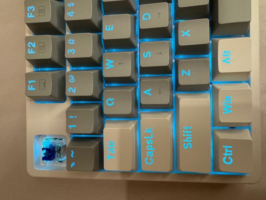 Механична Клавиатура