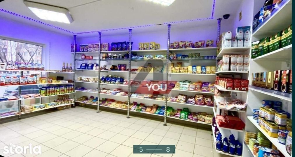 Închiriez spațiu comercial central 65m2.